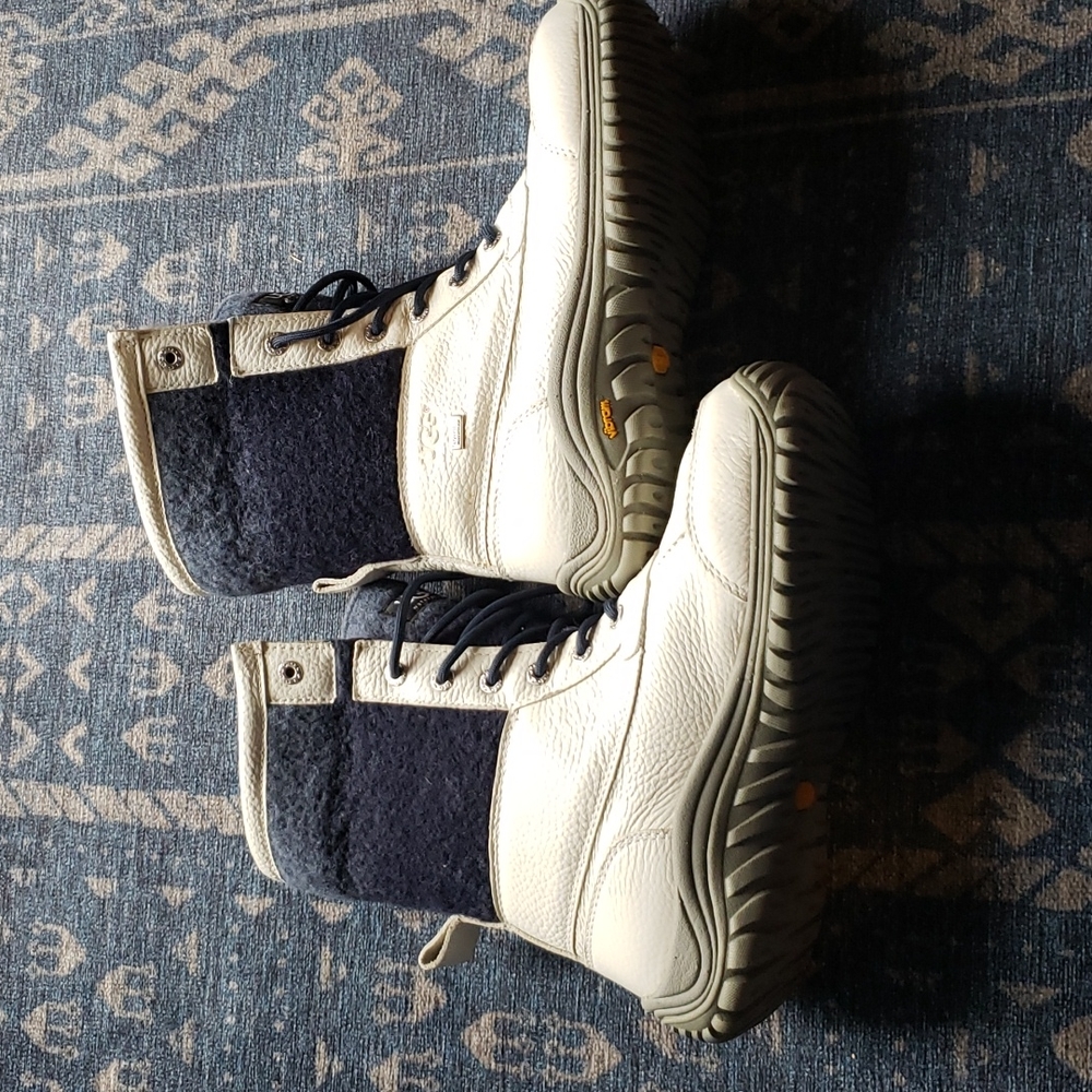 Like new!- too small for me :( - Picture 6 of 8